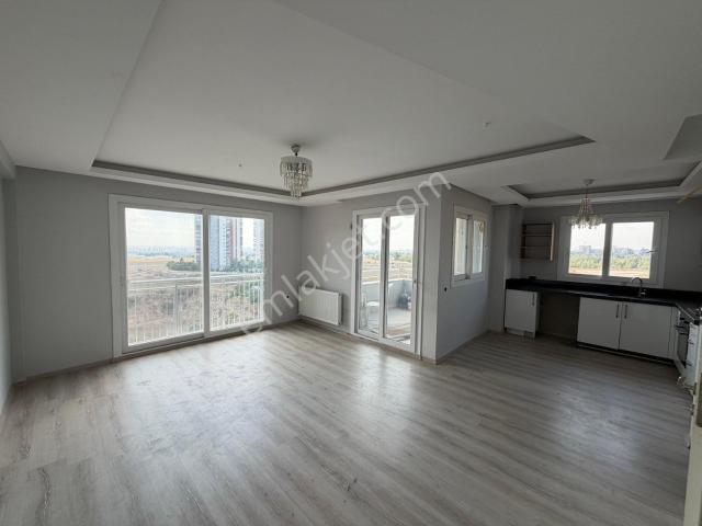 Stadyum Civarı Yeni Yola Yakın Kombili 3+1 Kiralık Daire