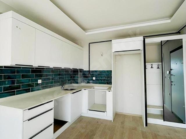 STADYUMCADDEÜZERİ 1+1 724GÜVENLİKLİSİTEİÇERİSİSATILIK DAİRE