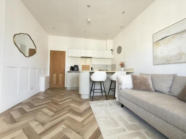 Stafford Road, Brighton, BN1 1 bed maisonette to rent £1,450 pcm £335 pw