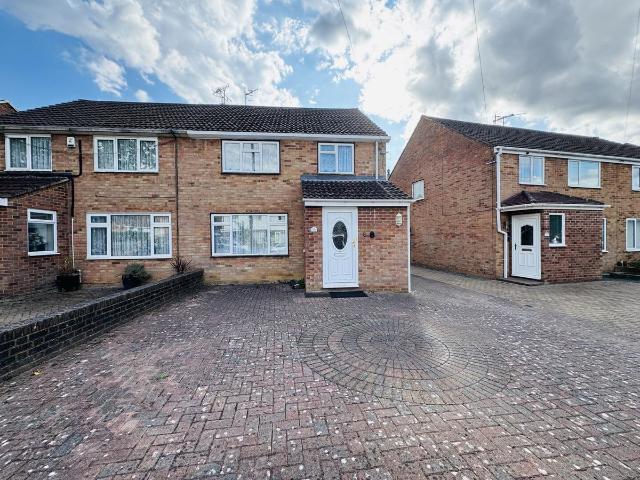 Stafford Road, Crawley RH11, 3 bed property to rent, £1,950 pcm | PrimeLocation