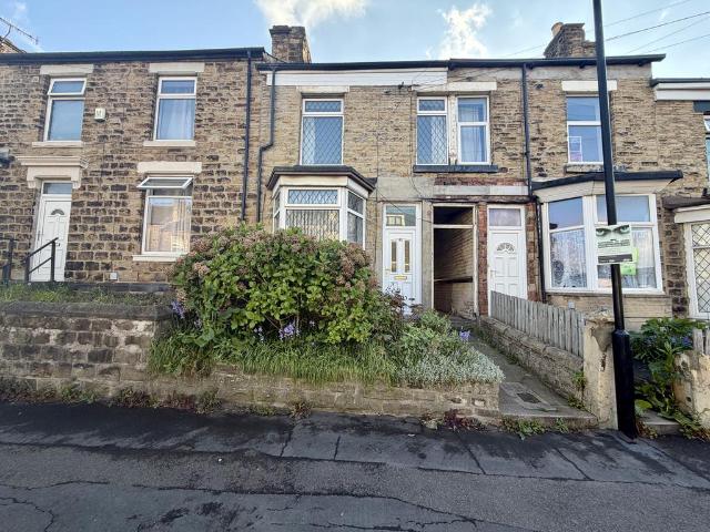 Stafford Road, Sheffield S2 3 bed terraced house to rent £1,200 pcm £277 pw