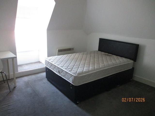 Stafford Road, Wallington SM6, Studio to rent, £725 pcm | PrimeLocation