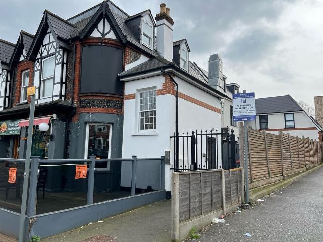 Stafford Road, Wallington SM6, Studio to rent, £725 pcm | PrimeLocation