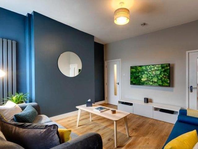 Stafford Road 6 bed house share to rent £3,906 pcm £901 pw