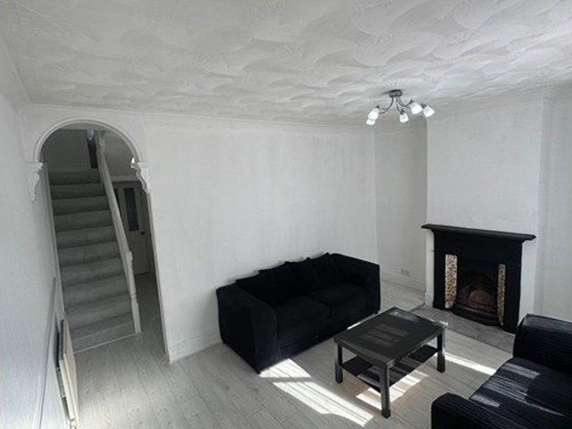Stafford St, Gillingham ME7, 4 bed terraced house to rent, £2,500 pcm | PrimeLocation