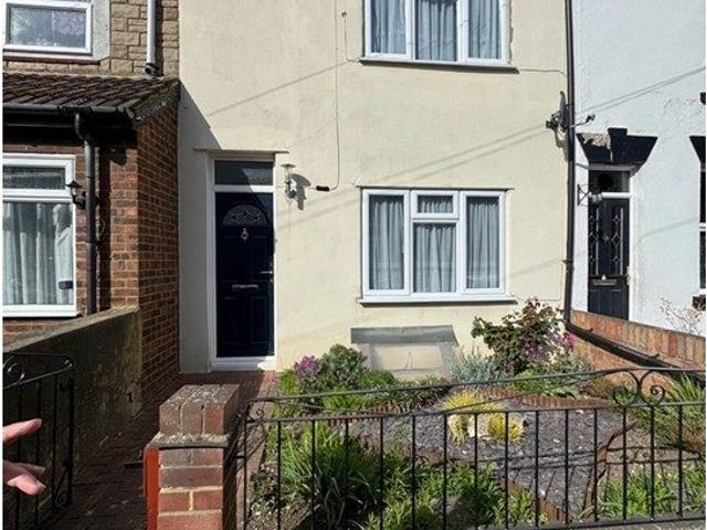 Stafford St, Gillingham ME7, 4 bed terraced house to rent, £2,200 pcm | PrimeLocation