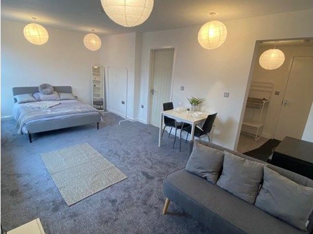 Stafford, Stafford ST16, Studio to rent, £545 pcm | PrimeLocation