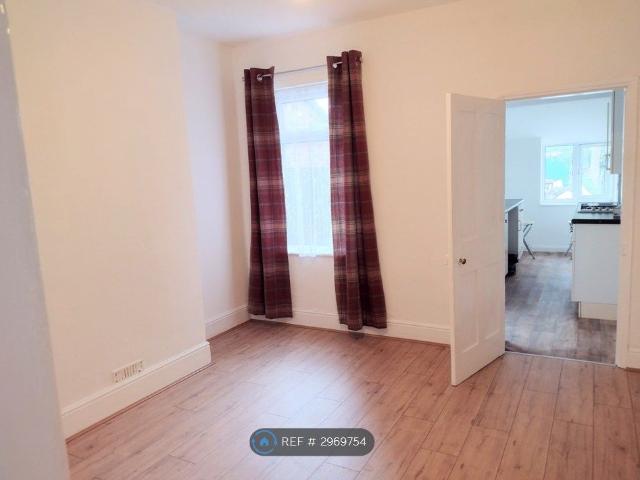 Stafford Street, Burton On Trent DE14, 2 bed terraced house to rent, £795 pcm | PrimeLocation
