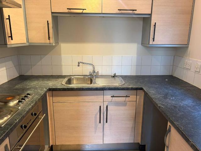 Stafford Street, Willenhall WV13, 1 bed flat to rent, £595 pcm | PrimeLocation
