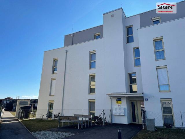 STAFFELMIETE l2 Zimmerwohnung mit Balkon und Tiefgarage