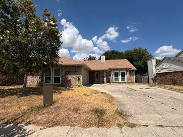 Staghorn Cir S