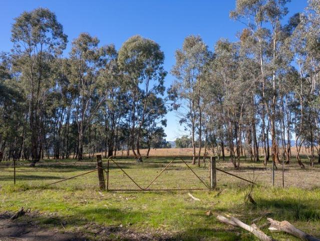 STAGHORN FLAT Strategic Landholding on the Fringe of Growth