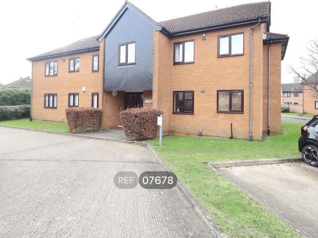Stagshaw Drive, Peterborough PE2, 2 bed flat to rent, £825 pcm | PrimeLocation