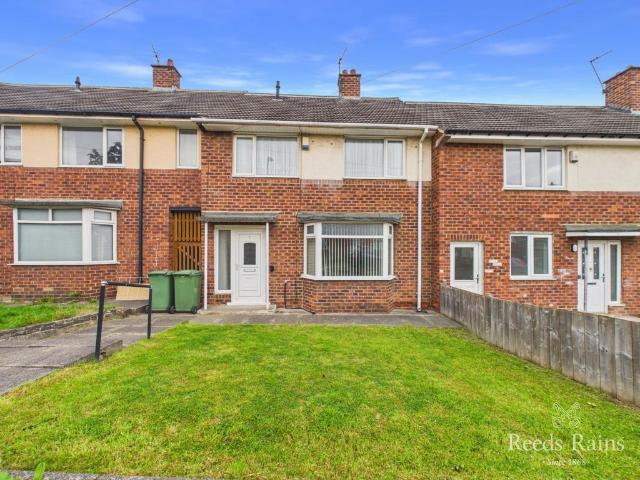 Stainmore Close, Durham TS19 3 bed terraced house to rent £675 pcm £156 pw