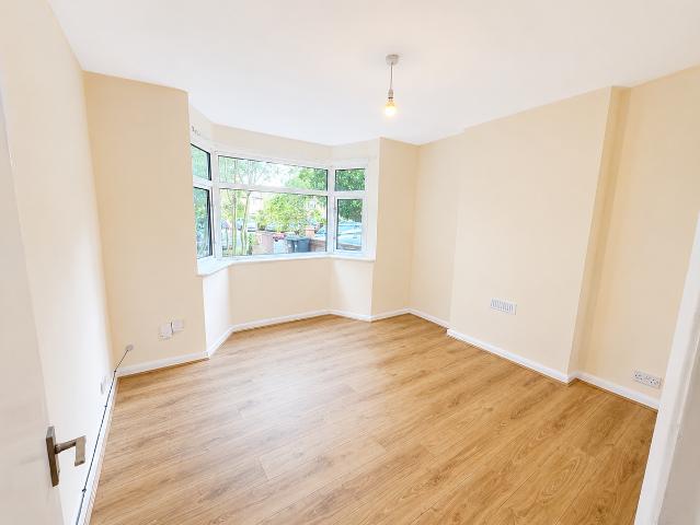 Staines Road, Feltham TW14, 2 bed maisonette to rent, £1,550 pcm | PrimeLocation