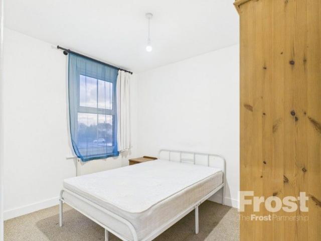 Staines Road, Feltham,TW14