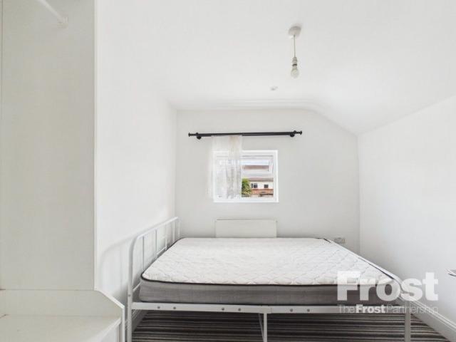 Staines Road, Feltham,TW14