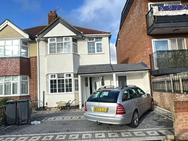 Staines Road, Hounslow TW4, 6 bed semi detached house to rent, £4,150 pcm | PrimeLocation
