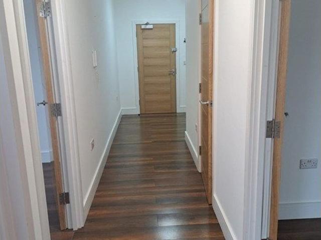Staines Road, Hounslow TW3, 2 bed flat to rent, £1,850 pcm | PrimeLocation