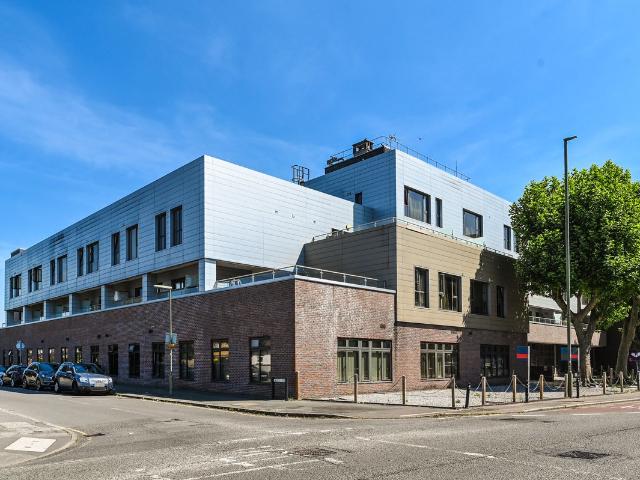 Staines Road West, Sunbury On Thames TW16, Studio to rent, £1,250 pcm | PrimeLocation