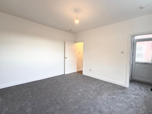 Stairfoot S71, 2 bed terraced house to rent, £750 pcm | PrimeLocation