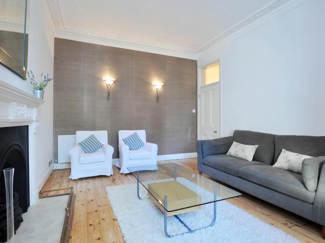 Stamford Brook Avenue, Stamford Brook, W6