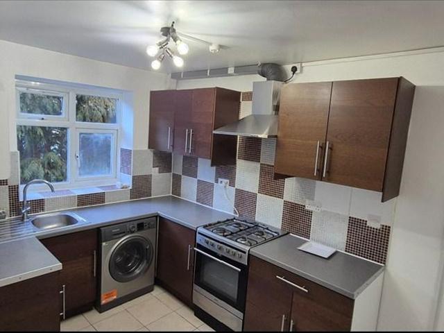 Stamford House, London, N15 2 bed flat to rent £1,930 pcm £445 pw