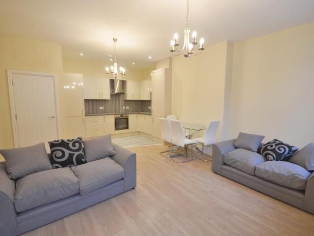 Stamford New Road, Altrincham WA14, 1 bed flat to rent, £1,195 pcm | PrimeLocation