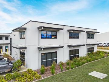 Cockle Creek, Newcastle - Terrace, Parking