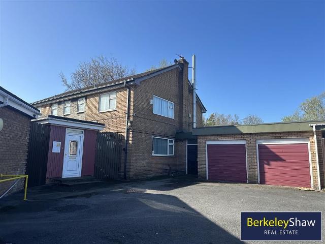 Stand Park Avenue, Netherton, Bootle L30, 5 bed detached house to rent, £1,300 pcm | PrimeLocation