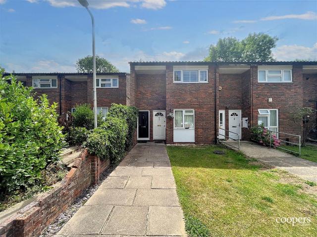 Standale Grove, Ruislip HA4, 1 bed maisonette to rent, £1,450 pcm | PrimeLocation