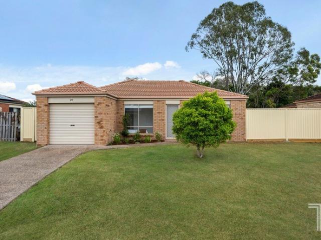 Standalone Comfort, Brand New Interiors and Low Maintenance Living