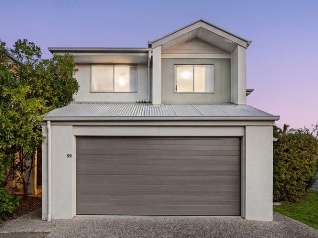 Standalone Townhouse A Rare Opportunity Call Sam Maleki