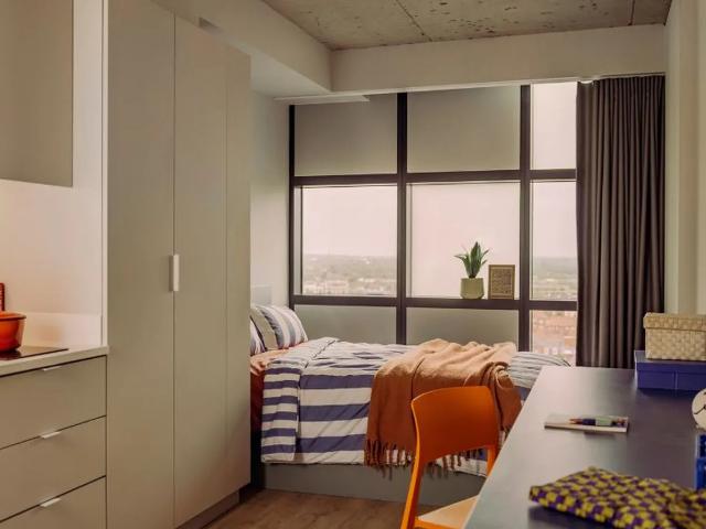 Standard Plus Studio to let at Scape Hammersmith, Talgarth Road, Hammersmith, London, W6 8DN | Accommodation for Students