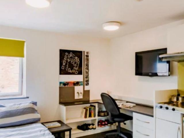Standard Studio