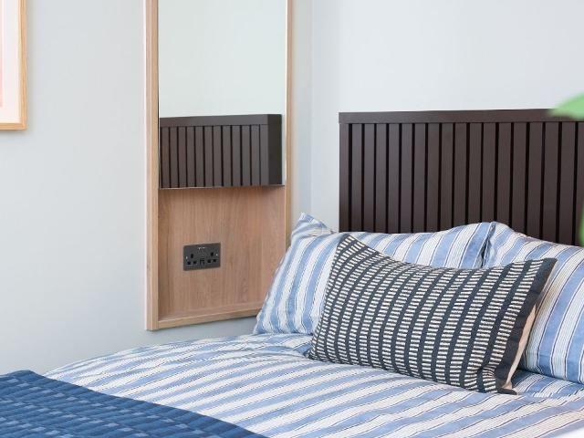 Standard Studio to let at The Alba, 8 Mulberry Walk, Canada Water, London, SE16 6BL | Accommodation for Students