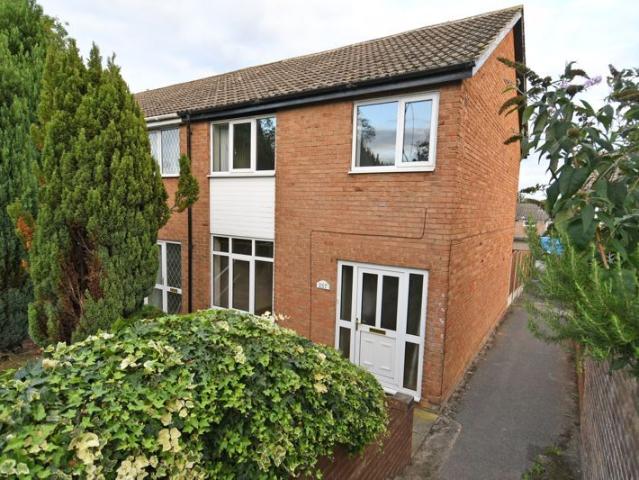Standbridge Lane, Kettlethorpe WF2, 3 bed terraced house to rent, £795 pcm | PrimeLocation