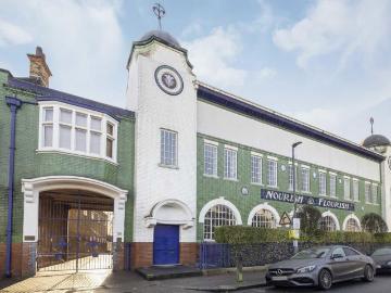 Southfields, SW18, Battersea Reach, London, Greater London