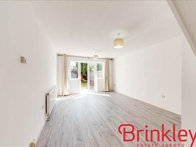 Standen Road, Wandsworth, London SW18, 2 bed end terrace house to rent, £2,500 pcm | PrimeLocation