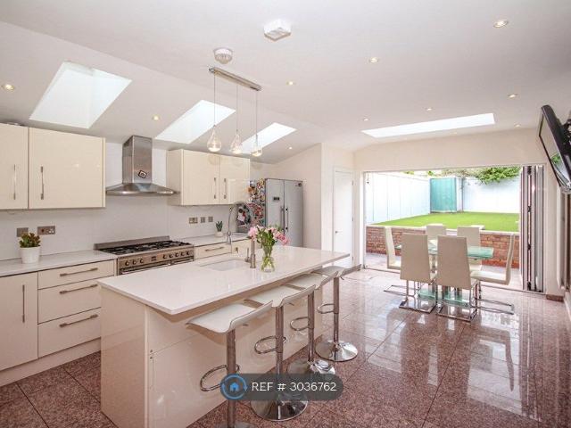 Stander Road, London SW18, 5 bed terraced house to rent, £5,250 pcm | PrimeLocation