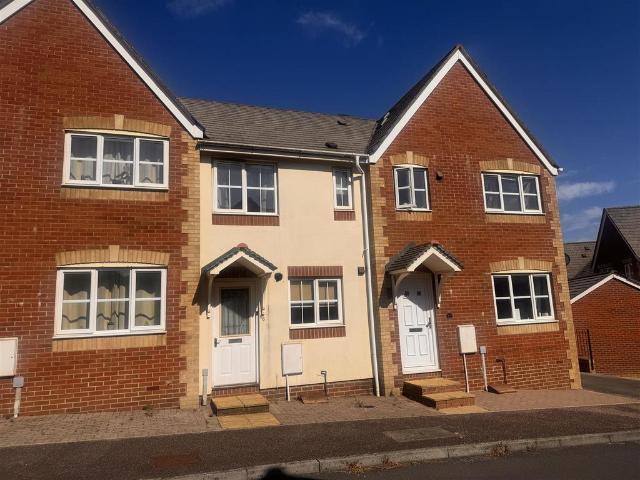 Standfast Place, Taunton TA2 2 bed house to rent £1,200 pcm £277 pw