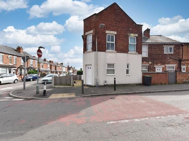 Standhill Road, Carlton, Nottingham NG4, 1 bed flat to rent, £750 pcm | PrimeLocation