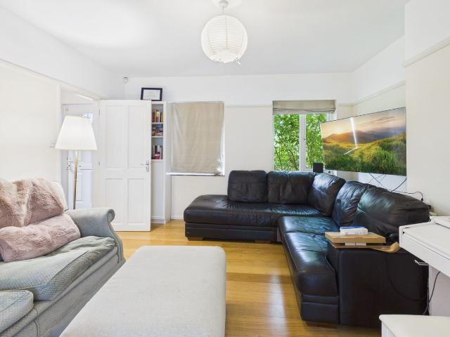Stanesfield Road, Cambridge, Cambridgeshire CB5, 3 bed semi detached house to rent, £1,900 pcm | PrimeLocation