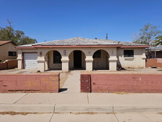 Stanford Dr SE