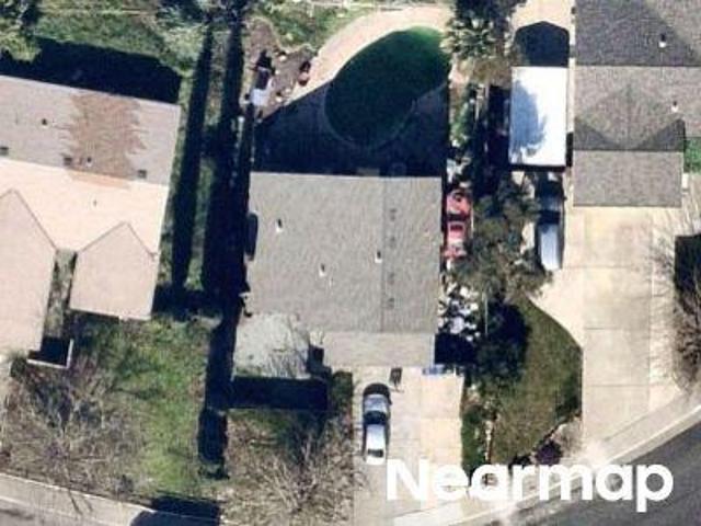 Stanford Oak Dr