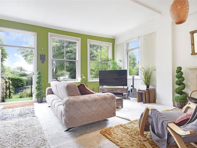 Stanhope Road N6, 3 bed flat to rent, £4,500 pcm | PrimeLocation