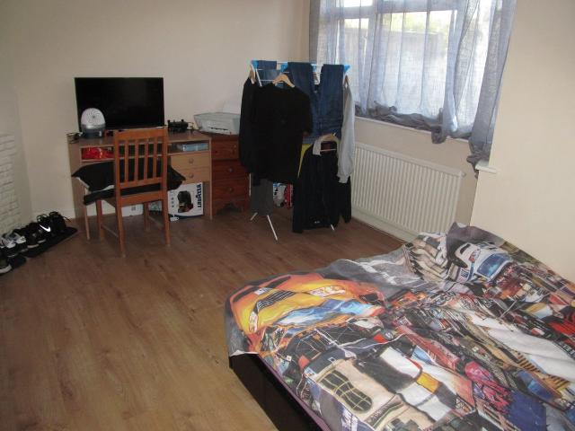 Stanhope Road, Reading RG2, 4 bed semi detached house to rent, £2,200 pcm | PrimeLocation