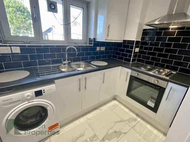 Stanhope Street, London NW1, 5 bed flat to rent, £5,417 pcm | PrimeLocation