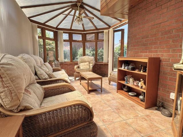 Stanham Close, Ellesmere