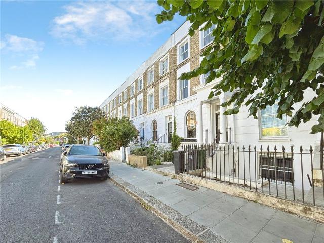 Stanlake Road, London W12, 3 bed flat to rent, £3,800 pcm | PrimeLocation